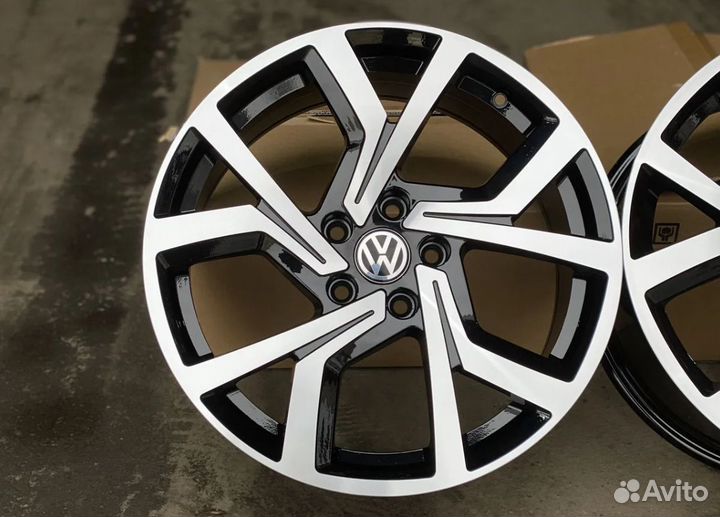 Диски литые R17 5*100 для Volkswagen Polo