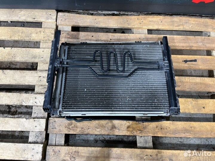 Кассета радиаторов Bmw 1 E87 N45B16 2005