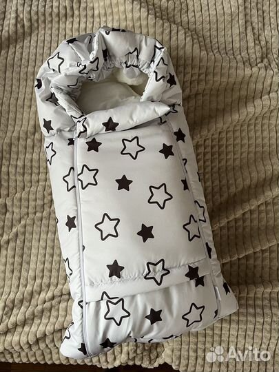 Зимний конверт на выписку + комплект одежды