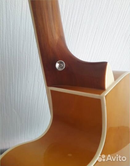 Гитара акустическая Elitaro