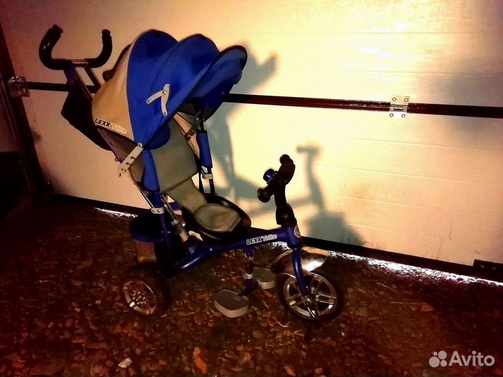 Трехколесный велосипед