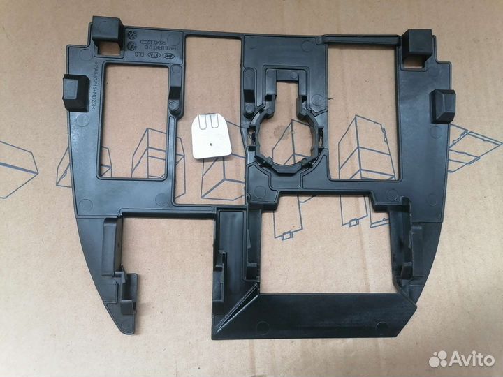 Кронштейн стекла зеркала датчика Kia Carnival