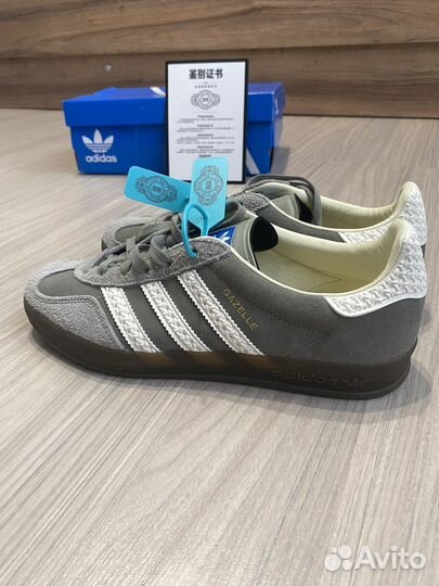 Adidas originals gazelle indoor