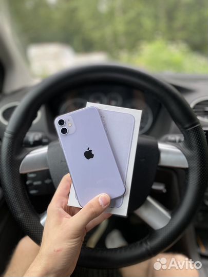 iPhone 11, 64 ГБ