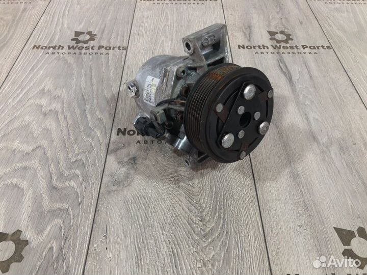 Компрессор системы кондиционирования Nissan Juke