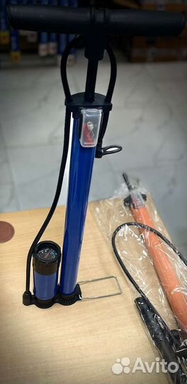 Ручной насос с манометром