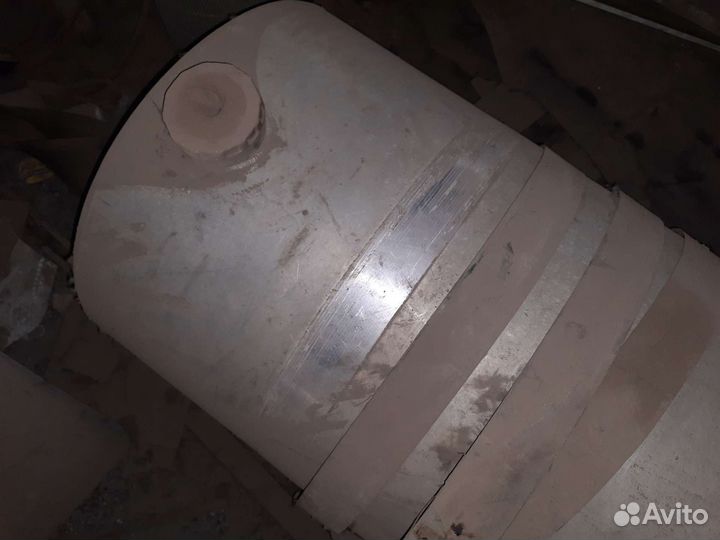 Топливный бак алюминиевый 650 литров