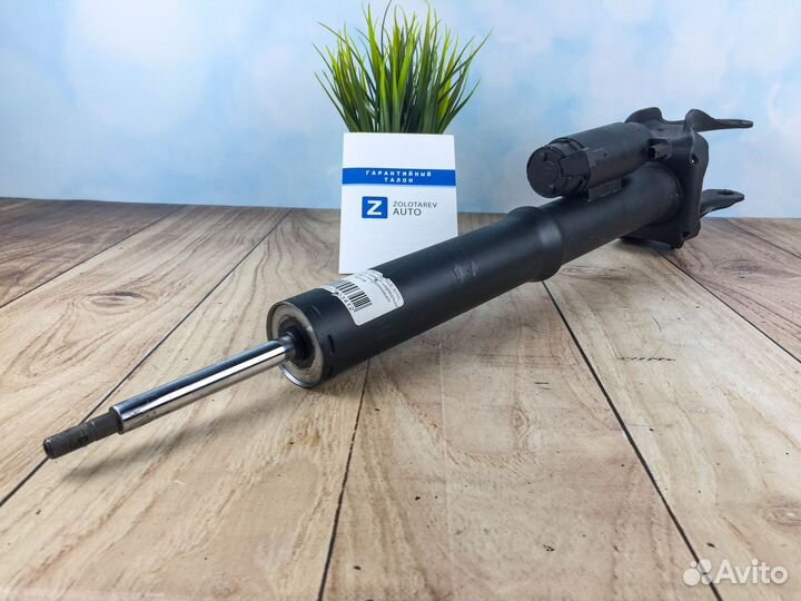 Амортизатор передний Mercedes GLS / GLE X166 W292