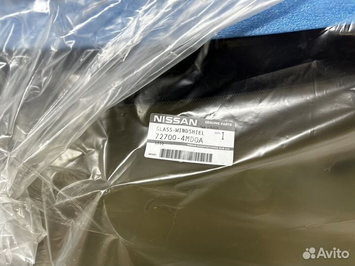 Оригинальное лобовое стекло Nissan Tiida C13