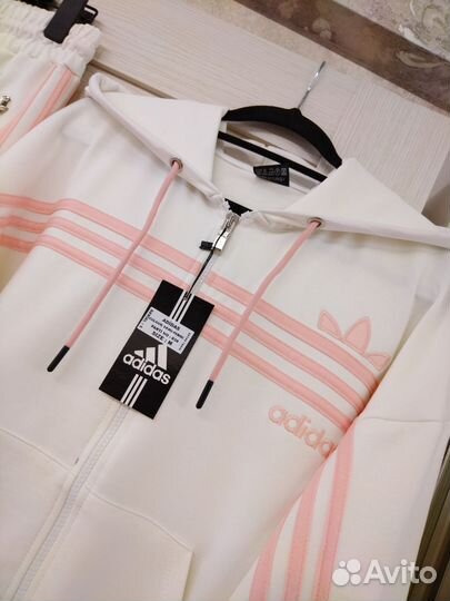 Спортивный костюм женский 44,46,48 Турция