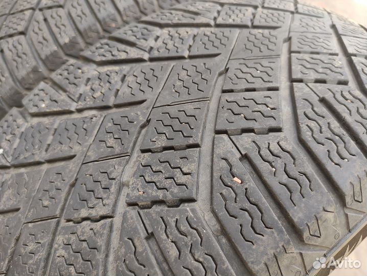 Continental ContiVikingContact 7 225/60 R17 103T