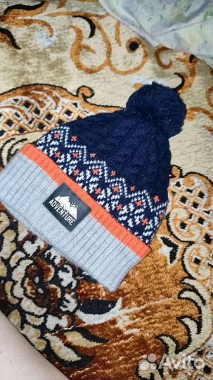 Отдам шапку