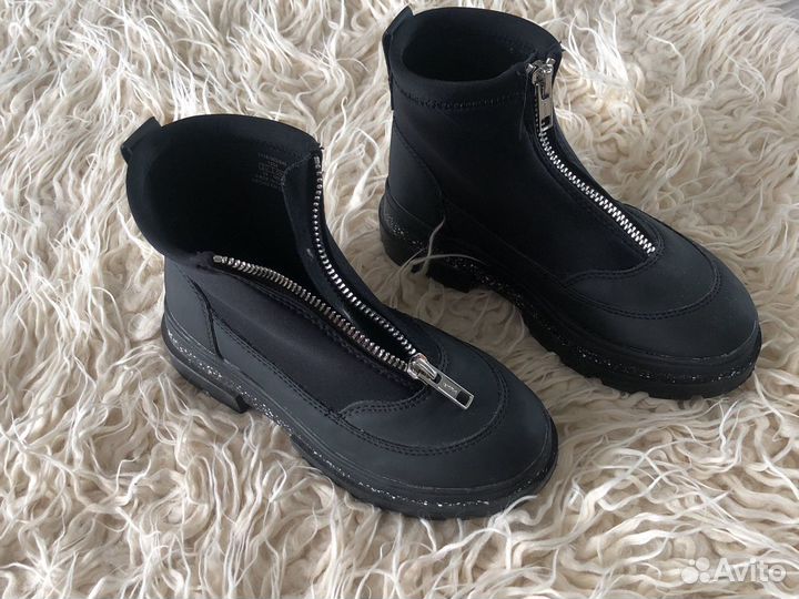 Ботинки на девочку