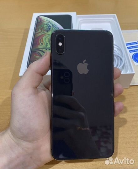 iPhone Xs Max, 64 ГБ