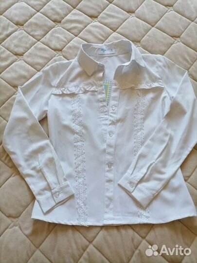 Блузки школьные, рубашки новые