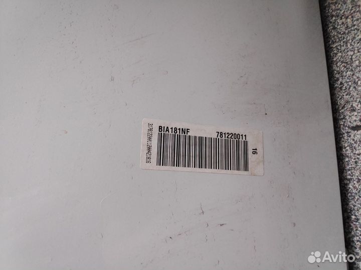 Холодильник Indesit r600a bia181nf нерабочий