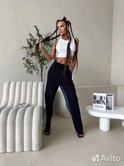 Джинсы женские