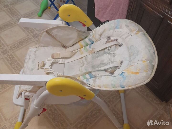 Стульчик для кормления lorelli