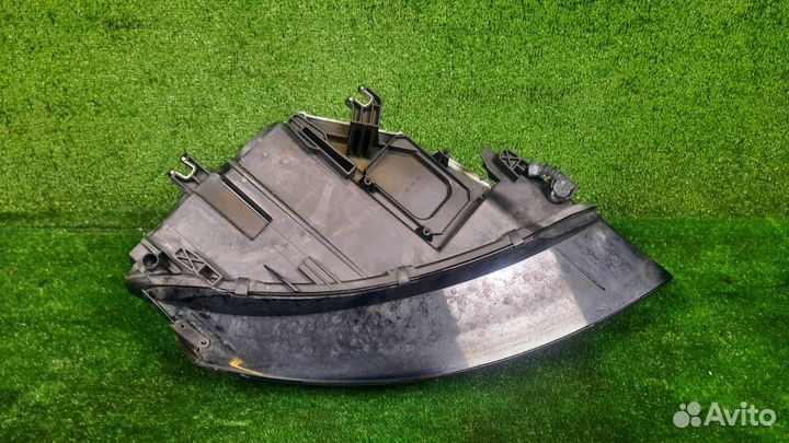 Фара передняя левая Audi A4 B8 cdnc 2009