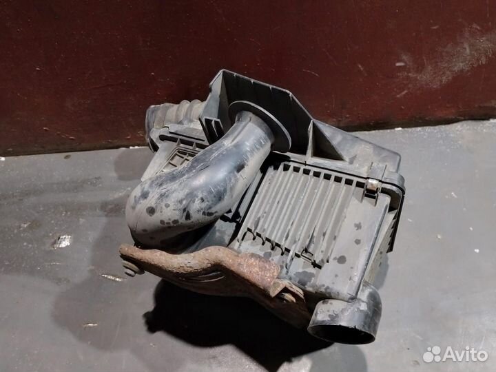 Корпус воздушного фильтра Mazda 6 GG