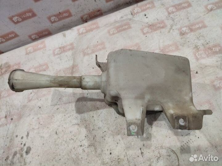 Бачок омывателя Nissan Almera N16 QG15 1.5 2004