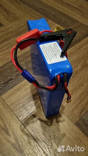 Пусковое устройство бустер. аккумулятор