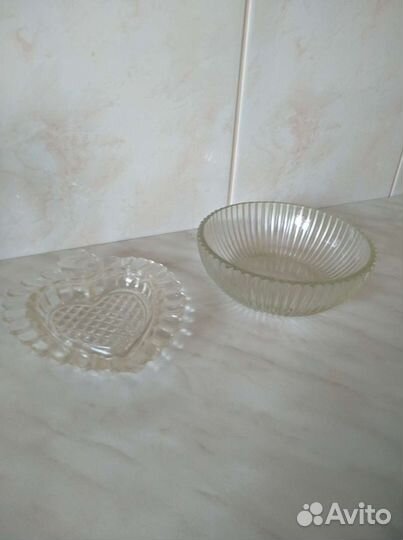 Хрусталь сердечко и стеклянная пиала