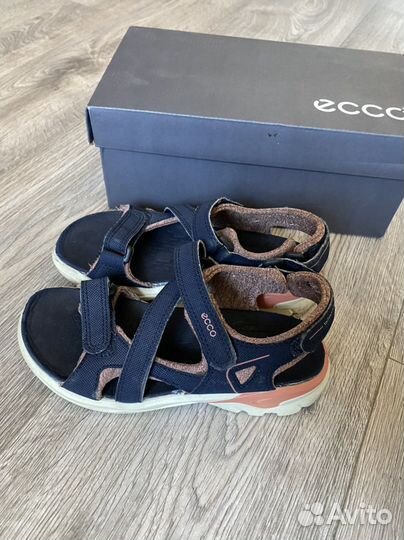 Сандалии ecco 31