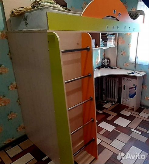 Кровать чердак