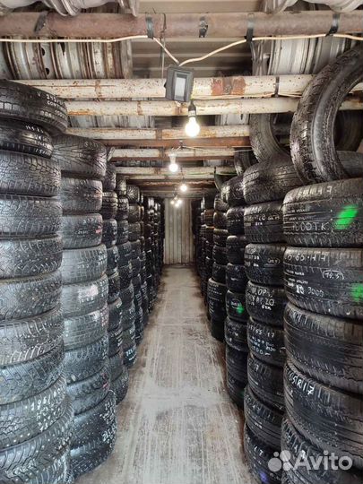 Nokian Tyres Hakka Z 255/40 R19