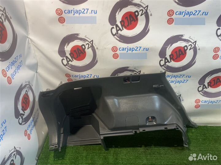 Обшивка багажника (10) задняя левая Toyota Prius A