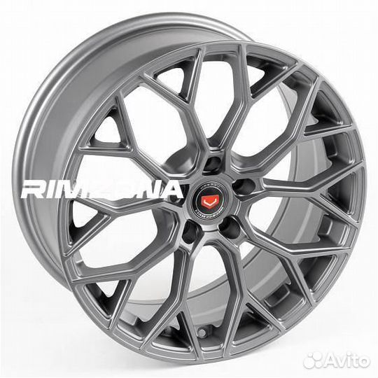 Литые диски в стиле vossen R18 5x114.3 srt