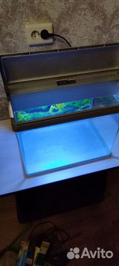 Аквариум с подсветкой 25 литров