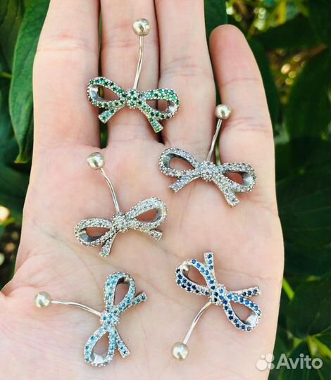 Пирсинг в пупок из серебра