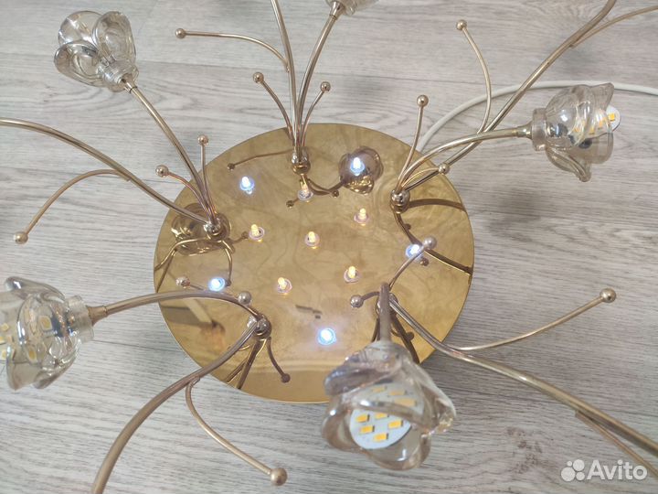 Люстра потолочная светодиодная с пультом