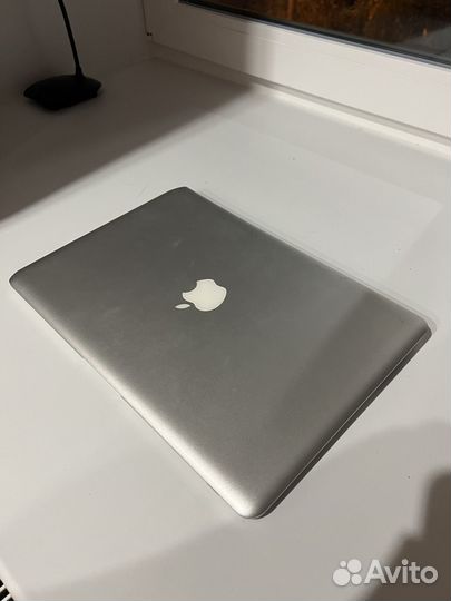 Apple MacBook Pro a 1237