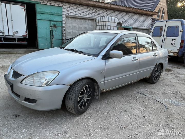 Mitsubishi Lancer 1.6 МТ, 2004, 281 500 км