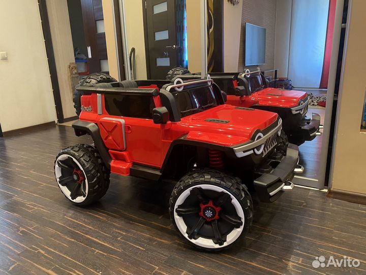 Детский электромобиль джип