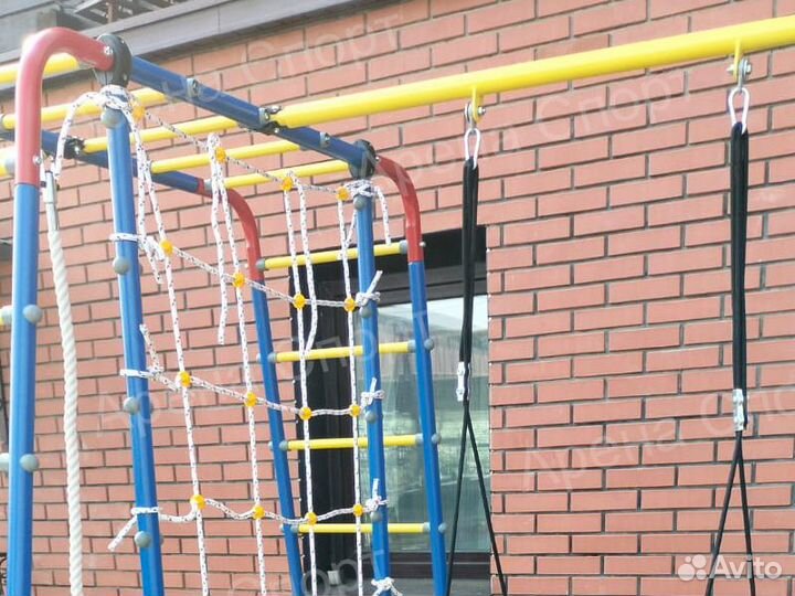 Детский спортивный уличный комплекс