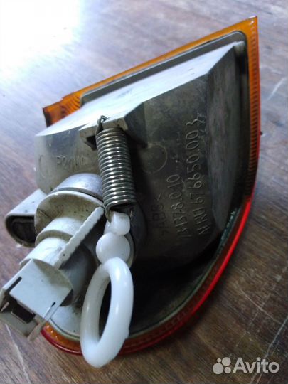 Передний левый указатель поворота для Ваз 2113,14