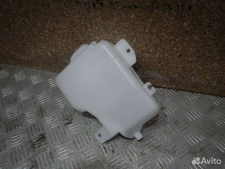 Бачок омывателя лобового стекла, Mitsubishi (Митсу