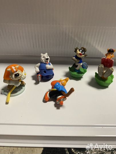 Игрушки киндер из разных коллекций