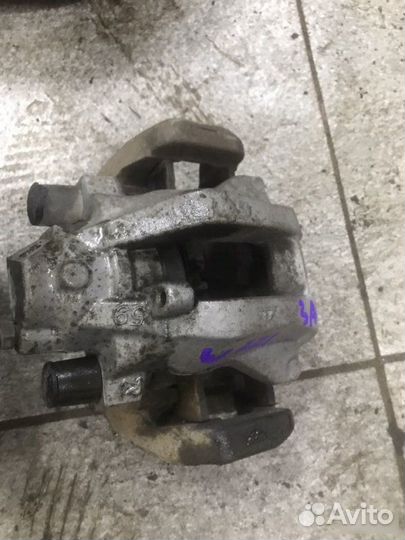 Суппорт задний Mercedes-Benz S Class W221