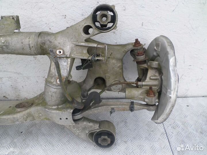 Балка задняя BMW 7-Series E65