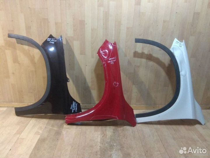 Крыло Mercedes Benz X156