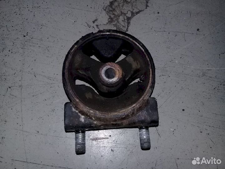 Опора двигателя (подушка двс) передняя 11720-80J00