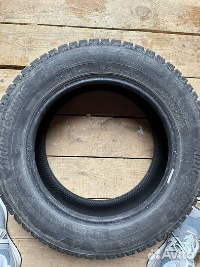 Bridgestone Ice Cruiser 7000S 185/65 R15