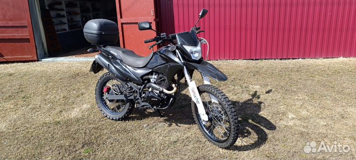 Мотоцикл Avantis MT250