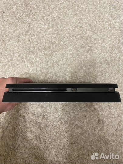 Sony ps4 slim 1tb + игры в комплекте
