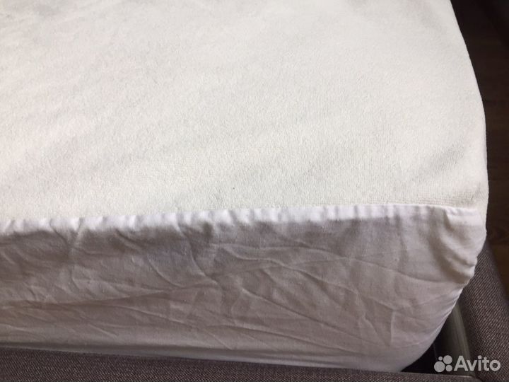 Наматрасник непромокаемый 90*200